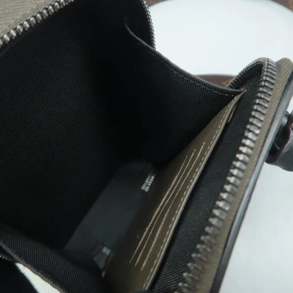 Authentic Louis Vuitton Phone Box Monogram Canvas Shoulder Bag 1258-092124 - Picture 10 of 12